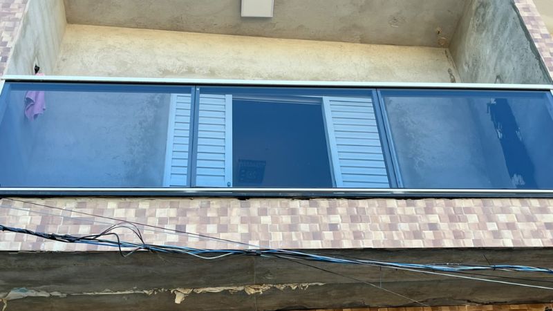 Guarda-Corpo de Vidro para Sacadas e Escadas
